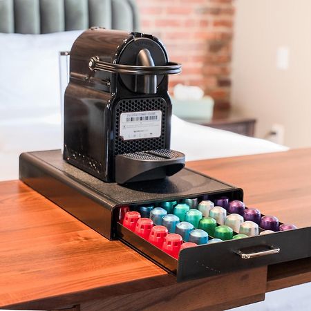 Self Check-In Boutique Hotel - Quartier Latin - Room 201 Montreal Exterior photo